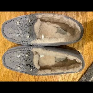 grey raised flower ugg slippers